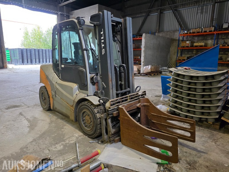 Still RX 70-40 truck 4 Tonn gripeklo/balleaggregat - Material handling equipment: picture 3 Still RX 70-40 truck 4 Tonn gripeklo/balleaggregat - Material handling equipment: picture 3