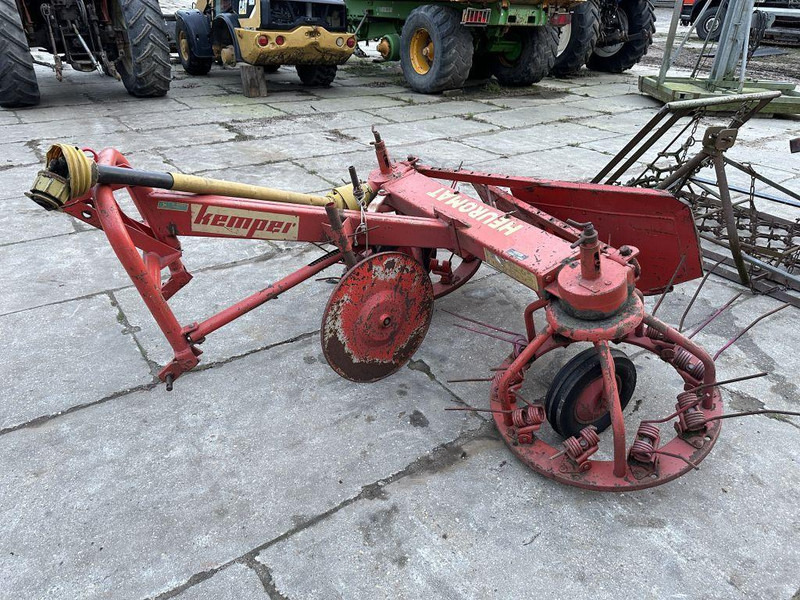 Kemper HT 2 Incl Cultivator | Incl Fertilizer spreader | SEE PICTURES - Cultivator: picture 1 Kemper HT 2 Incl Cultivator | Incl Fertilizer spreader | SEE PICTURES - Cultivator: picture 1