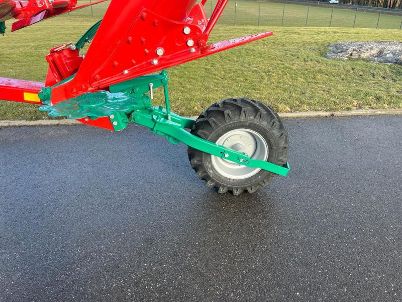 Kverneland 2300S-100 5-Schar Neumaschine - Plow: picture 4 Kverneland 2300S-100 5-Schar Neumaschine - Plow: picture 4