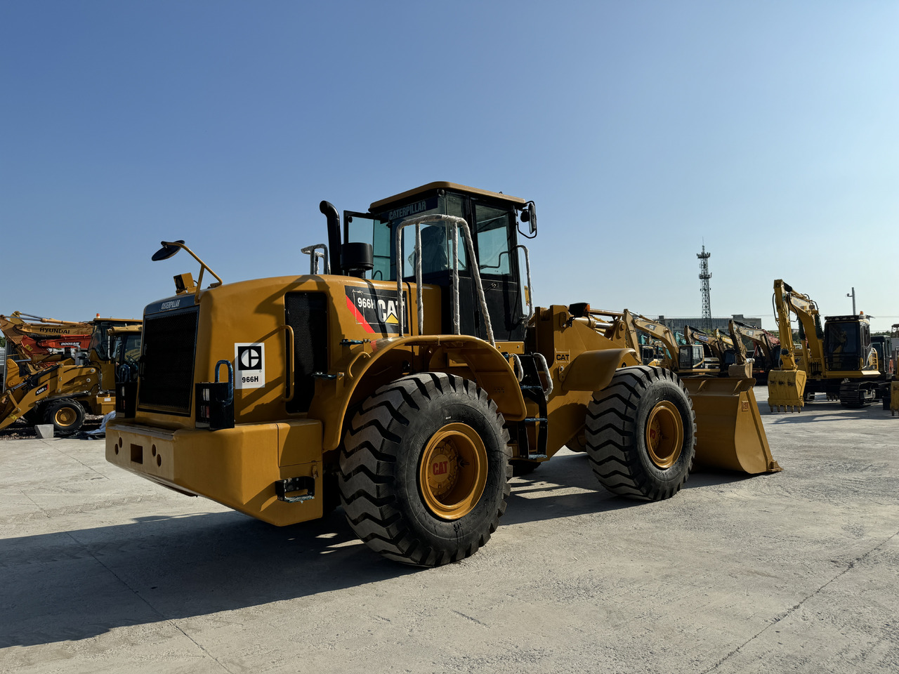 Caterpillar CAT 966 966H 966F 966G 6 Ton Used Wheel Loader and Similar Front Loaders Are Ready to Work - Loader: picture 5 Caterpillar CAT 966 966H 966F 966G 6 Ton Used Wheel Loader and Similar Front Loaders Are Ready to Work - Loader: picture 5