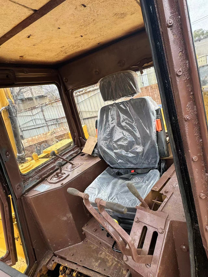 Bulldozer Caterpillar CAT D8R D8T D7H D7R D7G D7R D7E Used Bulldozer in Excellent Work Condition for Slae: picture 9 Bulldozer Caterpillar CAT D8R D8T D7H D7R D7G D7R D7E Used Bulldozer in Excellent Work Condition for Slae: picture 9