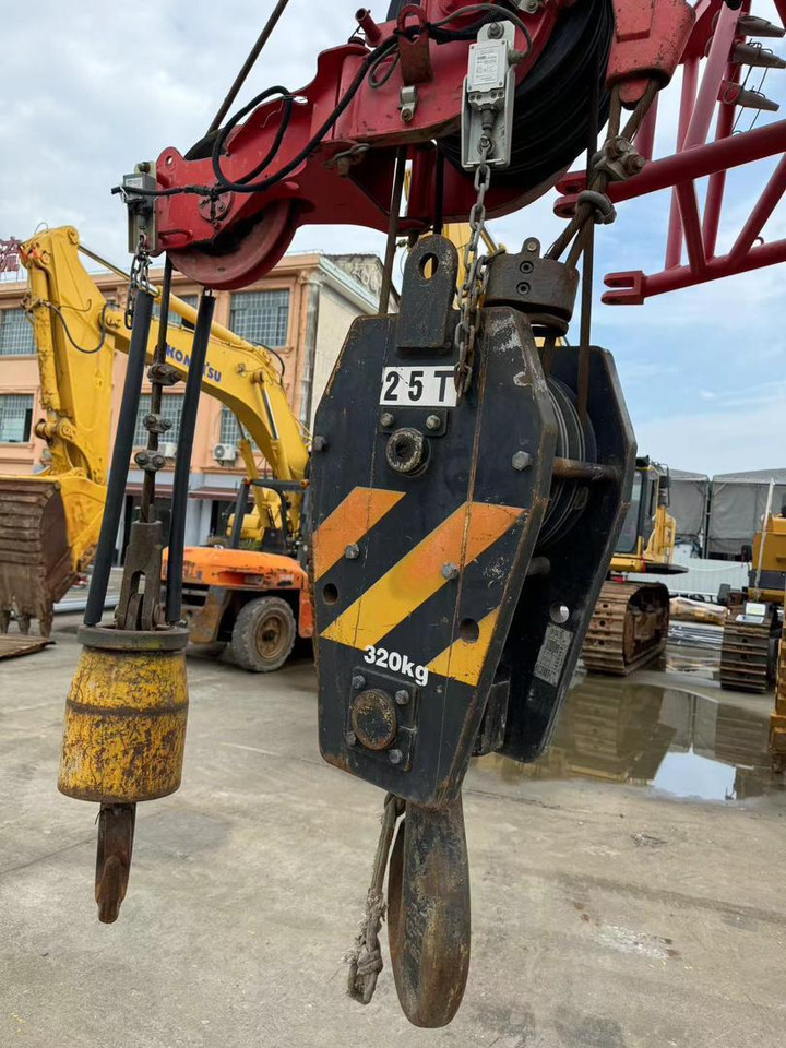 Mobile crane SANY STC250 25 Ton Truck Crane XCMG ZOOMLION TADANO KOBELCO 25T 50T 80T 100T 120T 200T 220T 240T 300T Crane for Sale: picture 12