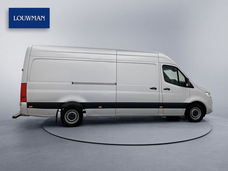 Mercedes-Benz Sprinter 317 1.9 CDI L3H2 3500kg trekgewicht Navigatie Achteruitrijcamera Apple Carplay/Android Auto Betimmering Cruise Control - Small van: picture 3 Mercedes-Benz Sprinter 317 1.9 CDI L3H2 3500kg trekgewicht Navigatie Achteruitrijcamera Apple Carplay/Android Auto Betimmering Cruise Control - Small van: picture 3