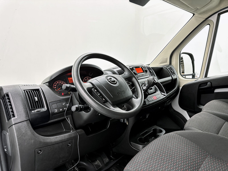 Opel Movano 2.2D 140 L4H3 Edition Trekhaak 3t Imperiaal Cruise Control Airco - Panel van: picture 4 Opel Movano 2.2D 140 L4H3 Edition Trekhaak 3t Imperiaal Cruise Control Airco - Panel van: picture 4