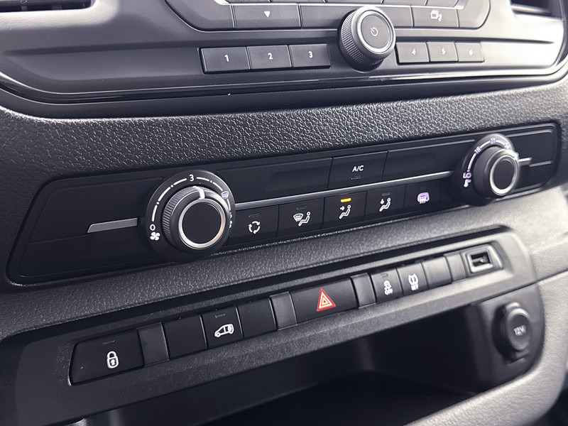 Panel van, Electric van Toyota PROACE Electric Worker Extra Range Cool Long 330 KM Actieradius WLTP Cruise Control Betimmering: picture 9