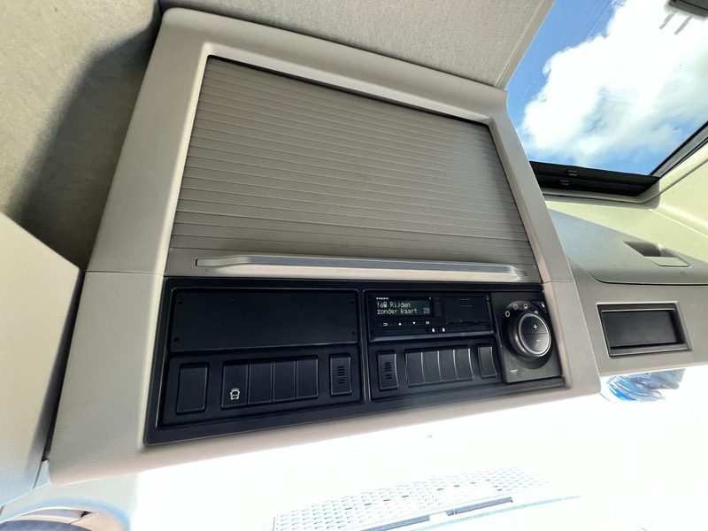 Tractor unit Volvo FH 460 4x2 trekker Globetrotter / 2x Fuel Tank: picture 20 Tractor unit Volvo FH 460 4x2 trekker Globetrotter / 2x Fuel Tank: picture 20