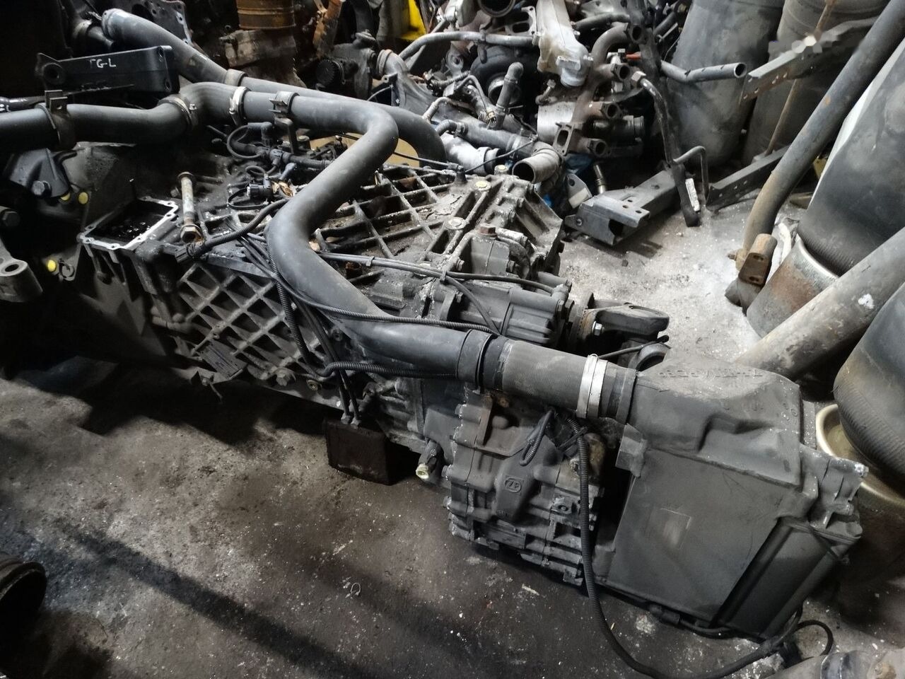 MAN 16S2221 TD MAN TGX TGS TGA - Gearbox for Truck: picture 1 MAN 16S2221 TD MAN TGX TGS TGA - Gearbox for Truck: picture 1