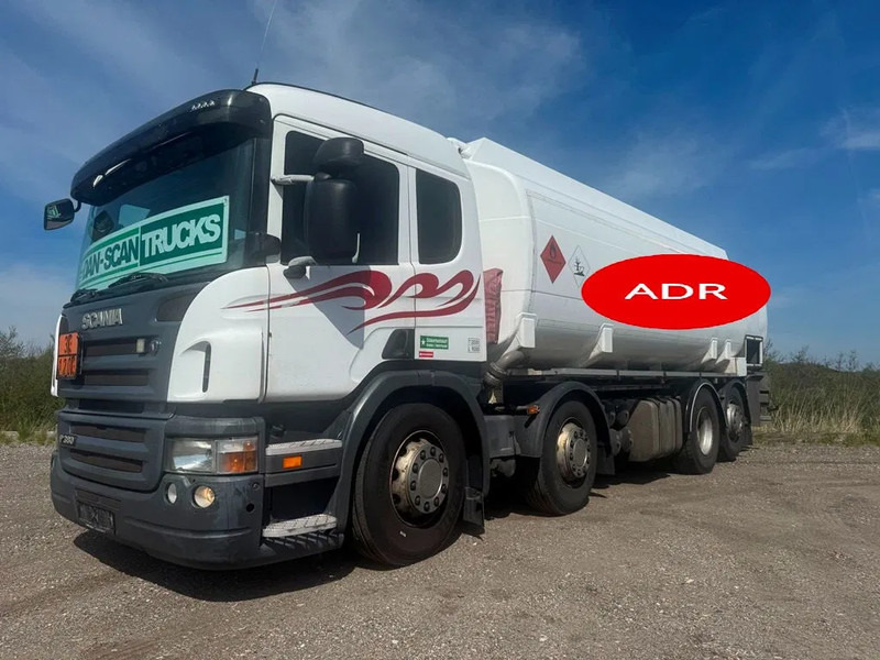 Scania P380 P380 8x2*6 .ADR/FL . 24200 L Tank - Air / Air suspension. - Tank truck: picture 1 Scania P380 P380 8x2*6 .ADR/FL . 24200 L Tank - Air / Air suspension. - Tank truck: picture 1
