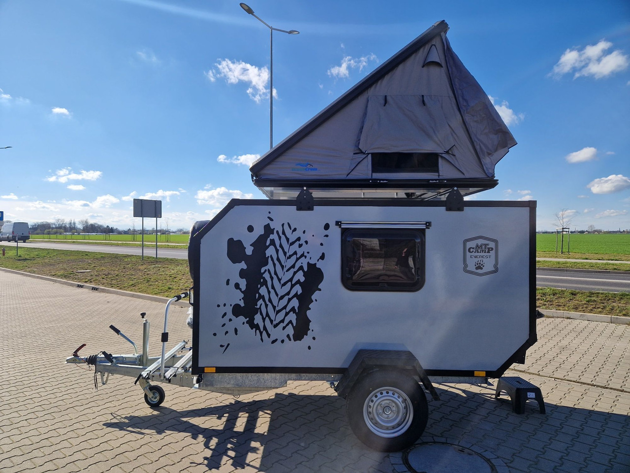 - Caravan: picture 2 - Caravan: picture 2