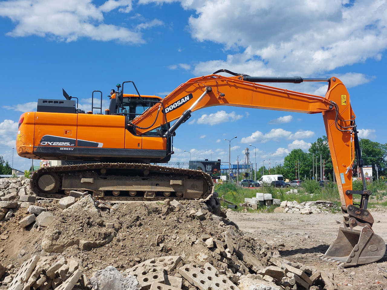 DOOSAN DX225LC-5 - Crawler excavator: picture 3 DOOSAN DX225LC-5 - Crawler excavator: picture 3