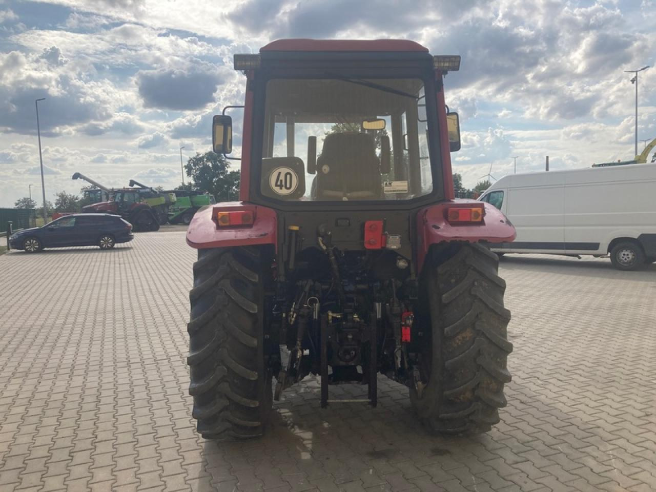 Belarus MTS1021.3 - Farm tractor: picture 3 Belarus MTS1021.3 - Farm tractor: picture 3