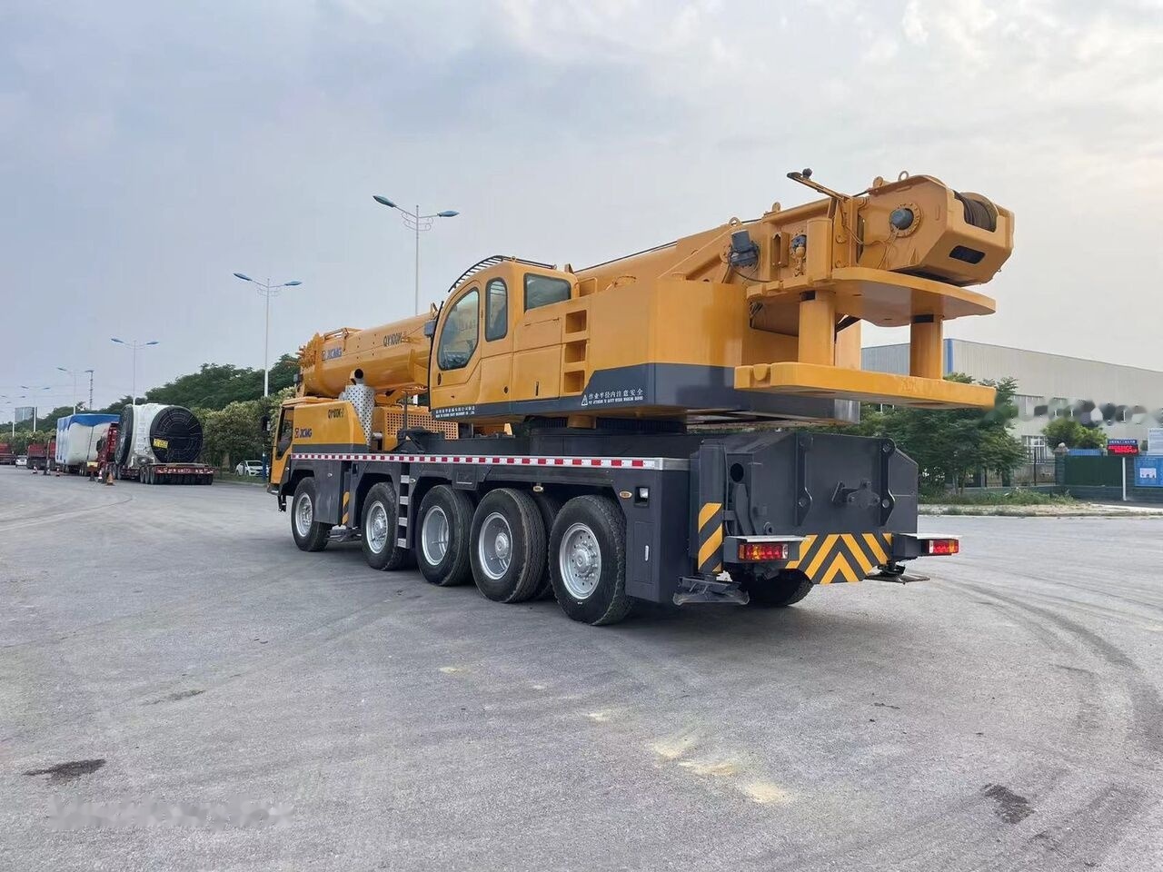 XCMG QY90K QY30K QY50K QY70K QAY200 truck crane - Mobile crane: picture 4 XCMG QY90K QY30K QY50K QY70K QAY200 truck crane - Mobile crane: picture 4
