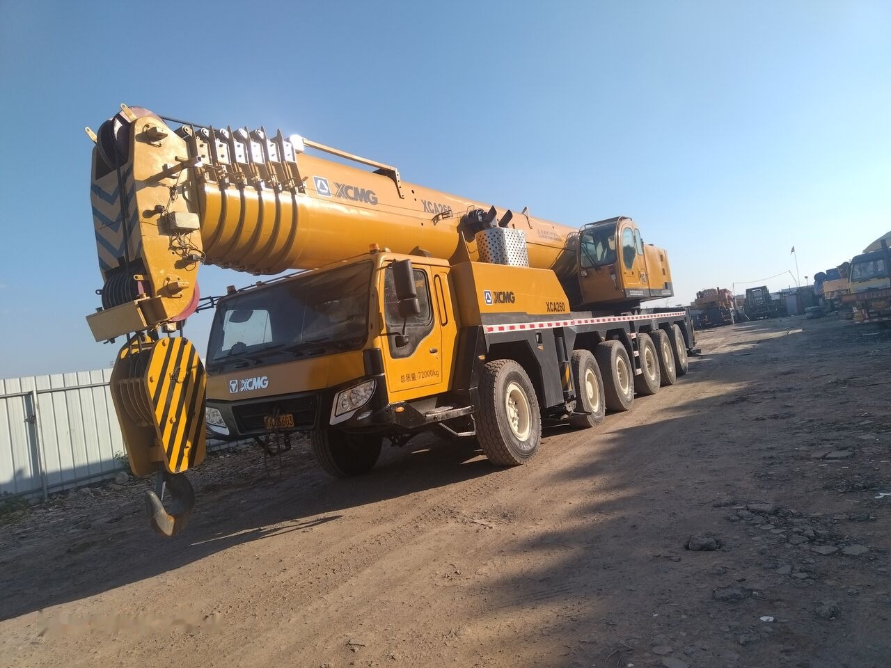 XCMG XCA260 XCA240 240T 260T 240ton 260ton - Mobile crane: picture 1 XCMG XCA260 XCA240 240T 260T 240ton 260ton - Mobile crane: picture 1