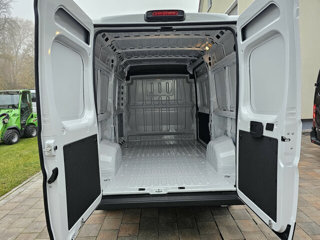 New Panel van FIAT Ducato 35 MAXI 180 Serie10-9.2 Modell 2025 L2H2...: picture 27