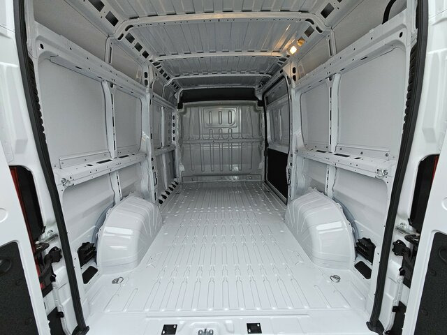 New Panel van FIAT Ducato 35 MAXI 180 Serie10-9.2 Modell 2025 L2H2...: picture 28