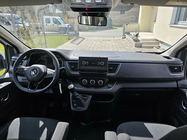 RENAULT Trafic L2H1 3,0t Life 8 Sitzer LED PDC - Car: picture 2 RENAULT Trafic L2H1 3,0t Life 8 Sitzer LED PDC - Car: picture 2
