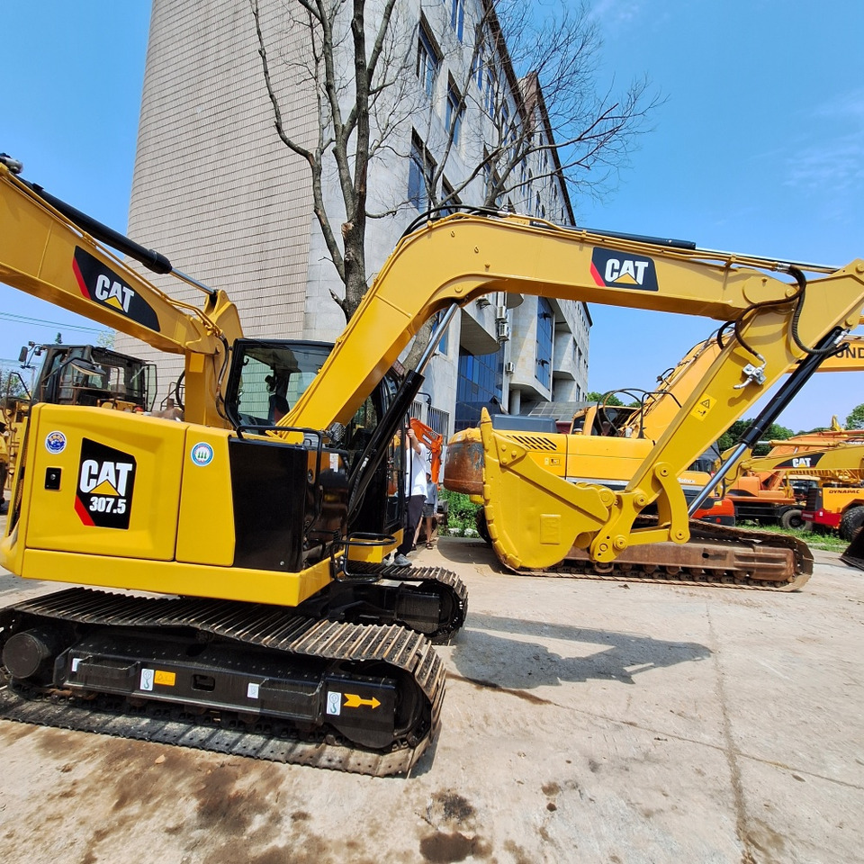 CAT 307.5 Excavator - Mini excavator: picture 2 CAT 307.5 Excavator - Mini excavator: picture 2
