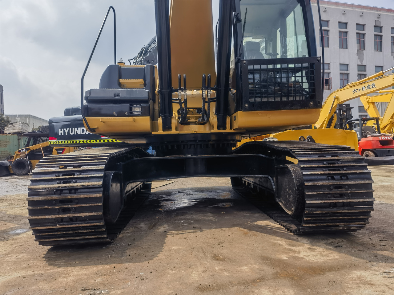 CATERPILLAR CAT 325D Excavator - Crawler excavator: picture 3 CATERPILLAR CAT 325D Excavator - Crawler excavator: picture 3