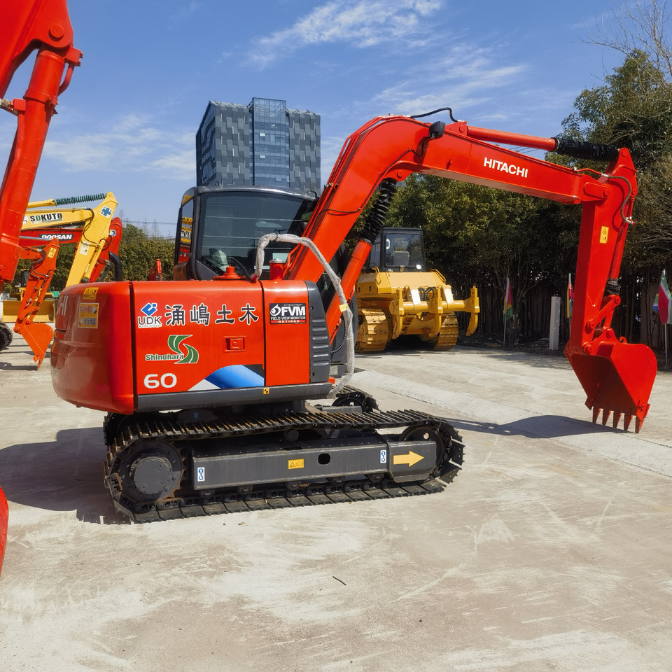 Hitachi ZX60 Excavator - Crawler excavator: picture 2 Hitachi ZX60 Excavator - Crawler excavator: picture 2