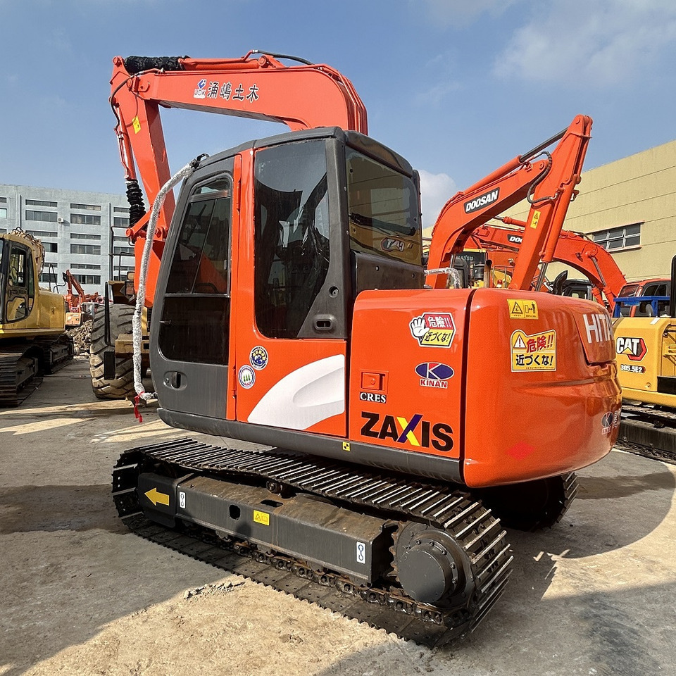 Hitachi ZX70 Excavator - Mini excavator: picture 1 Hitachi ZX70 Excavator - Mini excavator: picture 1