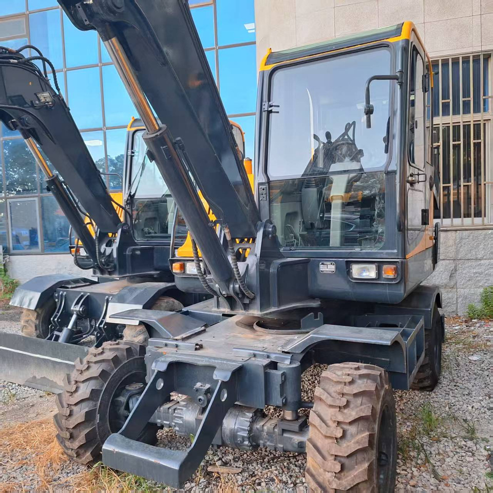 Hyundai 60wvs  excavator - Wheel excavator: picture 5 Hyundai 60wvs  excavator - Wheel excavator: picture 5