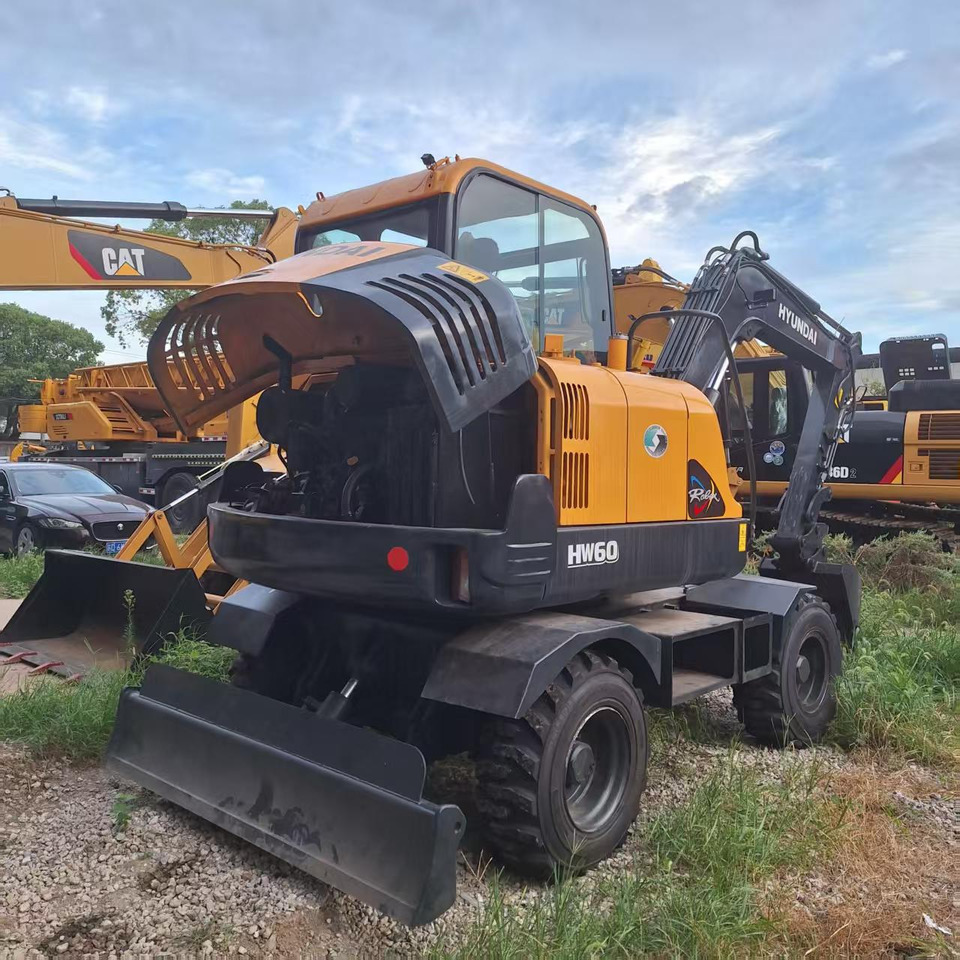 Hyundai HW60  excavator - Wheel excavator: picture 1 Hyundai HW60  excavator - Wheel excavator: picture 1