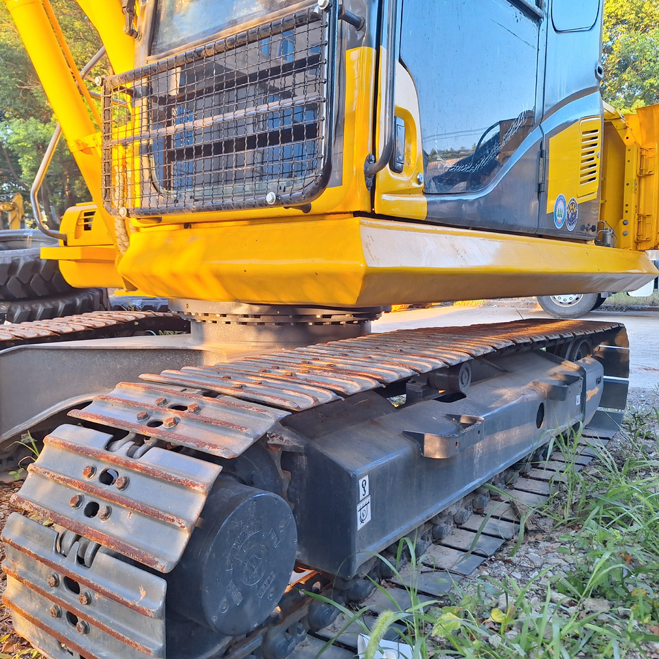 Komatsu PC130 Excavator - Crawler excavator: picture 3 Komatsu PC130 Excavator - Crawler excavator: picture 3