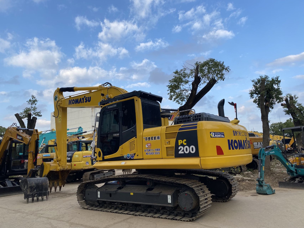 Komatsu PC200-8 Excavator - Crawler excavator: picture 2 Komatsu PC200-8 Excavator - Crawler excavator: picture 2