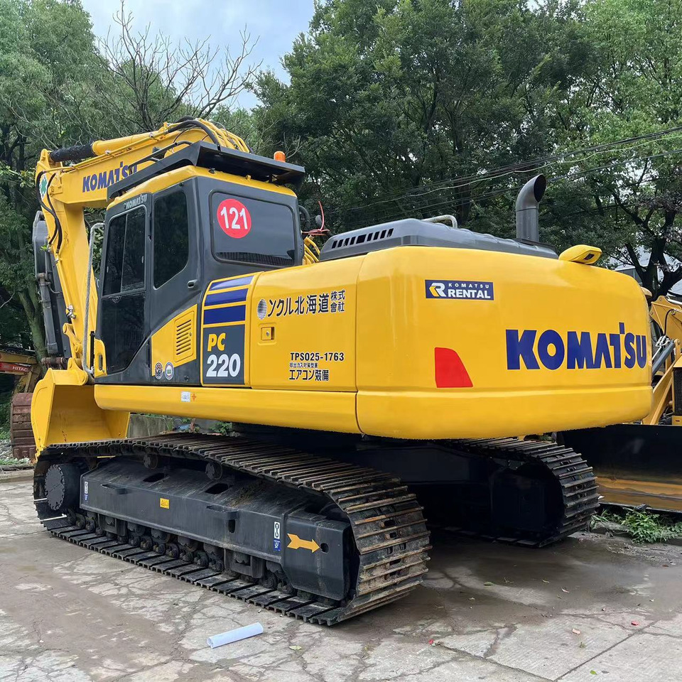 Komatsu PC220-8 Excavator - Crawler excavator: picture 2 Komatsu PC220-8 Excavator - Crawler excavator: picture 2