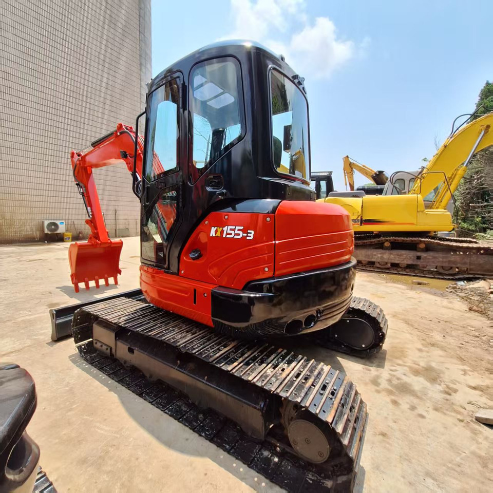 Kubota KX155 Excavator - Mini excavator: picture 2 Kubota KX155 Excavator - Mini excavator: picture 2