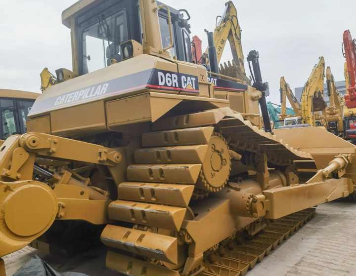 Original Japan Used CAT D6R Bulldozer Second Hand CAT D6R Bulldozer with fast delivery and low price for sale - Bulldozer: picture 4 Original Japan Used CAT D6R Bulldozer Second Hand CAT D6R Bulldozer with fast delivery and low price for sale - Bulldozer: picture 4