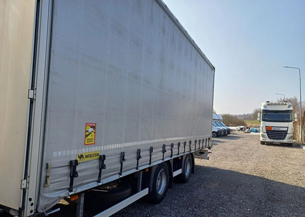 DAF XF 480 SUPER SPACE CAB / ZESTAW TANDEM PRZEJAZDOWY 120m3 - Curtainsider truck: picture 3 DAF XF 480 SUPER SPACE CAB / ZESTAW TANDEM PRZEJAZDOWY 120m3 - Curtainsider truck: picture 3