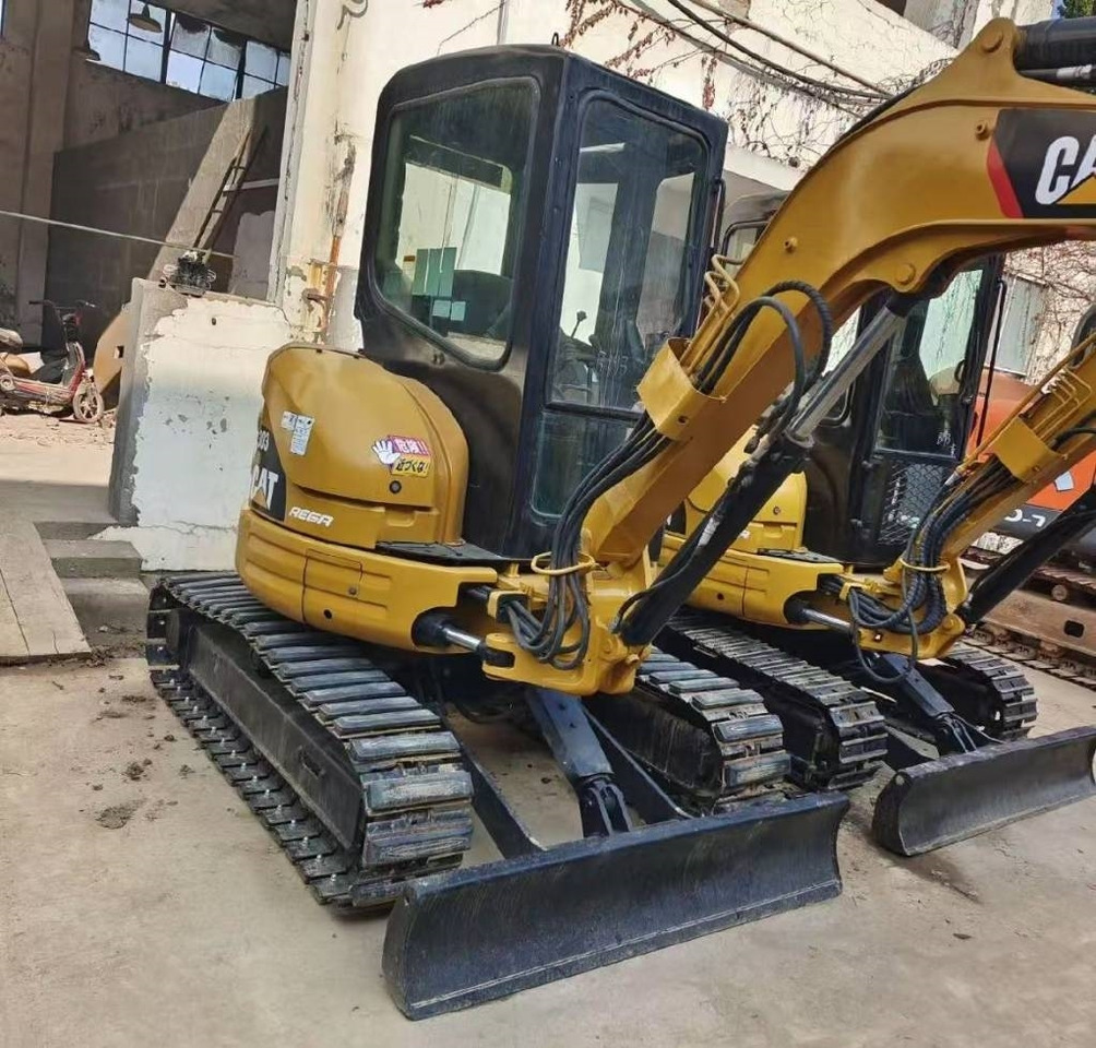 CAT 303 CR - Mini excavator: picture 5 CAT 303 CR - Mini excavator: picture 5