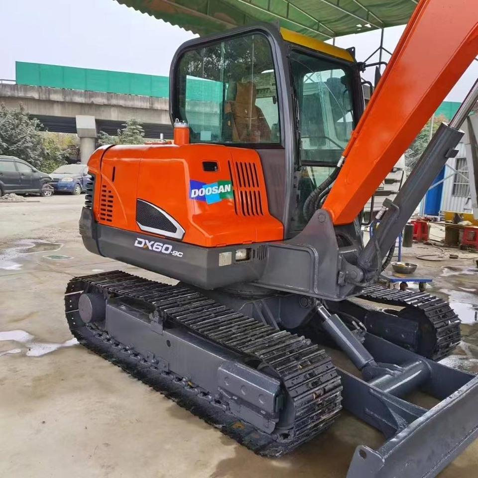 Mini excavator Doosan DX 60: picture 9
