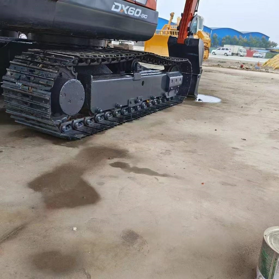 Mini excavator Doosan DX 60: picture 13