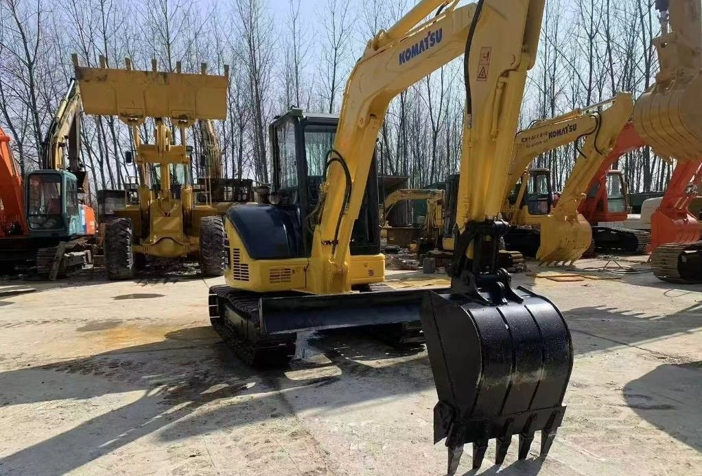 Mini excavator Komatsu PC 55: picture 12