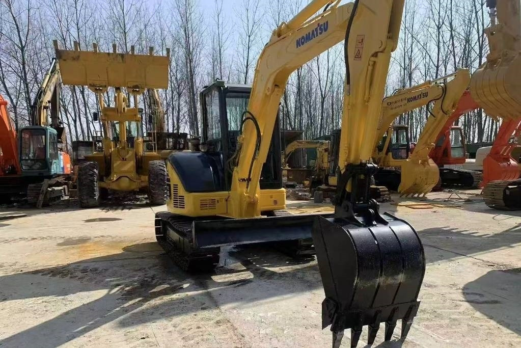 Mini excavator Komatsu PC 55: picture 9