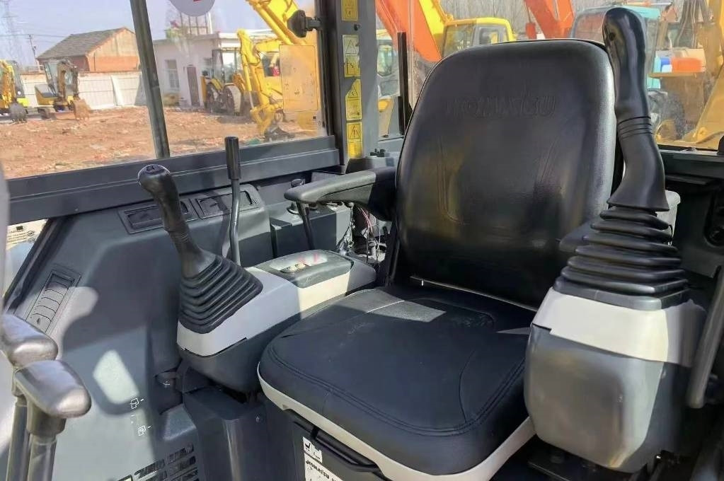 Mini excavator Komatsu PC 55: picture 14