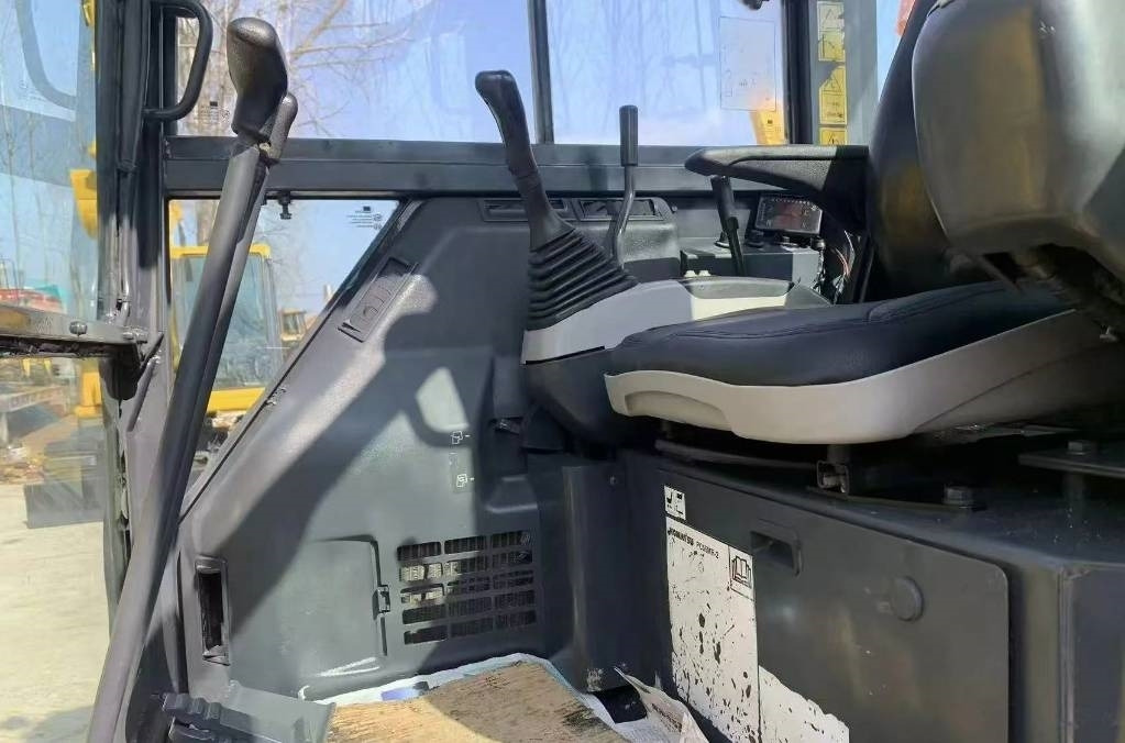 Mini excavator Komatsu PC 55: picture 11
