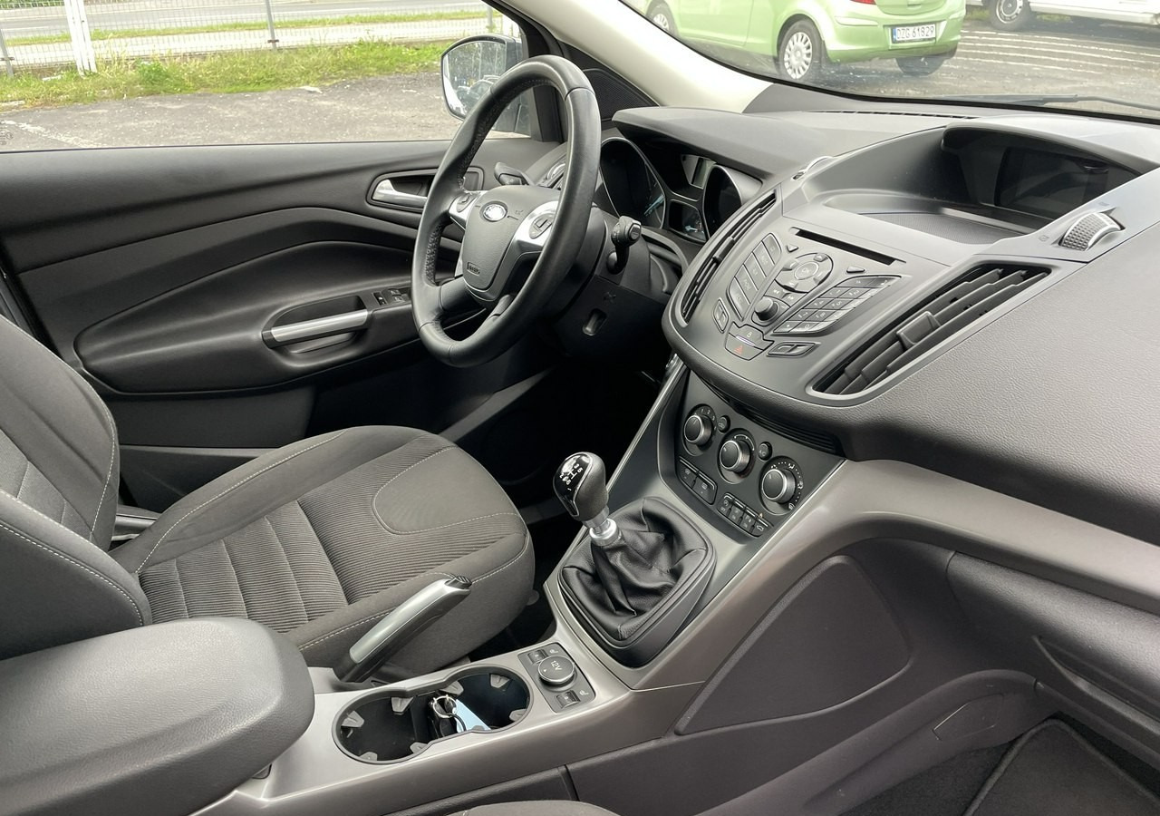 Ford Kuga II Ford Kuga 1.5 EcoBoost Bogate wyposażenie 63558km Model 2016 - SUV: picture 2 Ford Kuga II Ford Kuga 1.5 EcoBoost Bogate wyposażenie 63558km Model 2016 - SUV: picture 2
