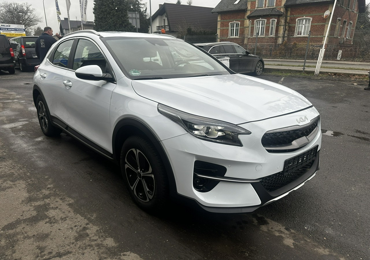 Kia Xceed 1.6 GDI Hybryda Plug-in 50 km na prądzie 2022 - Car: picture 1 Kia Xceed 1.6 GDI Hybryda Plug-in 50 km na prądzie 2022 - Car: picture 1