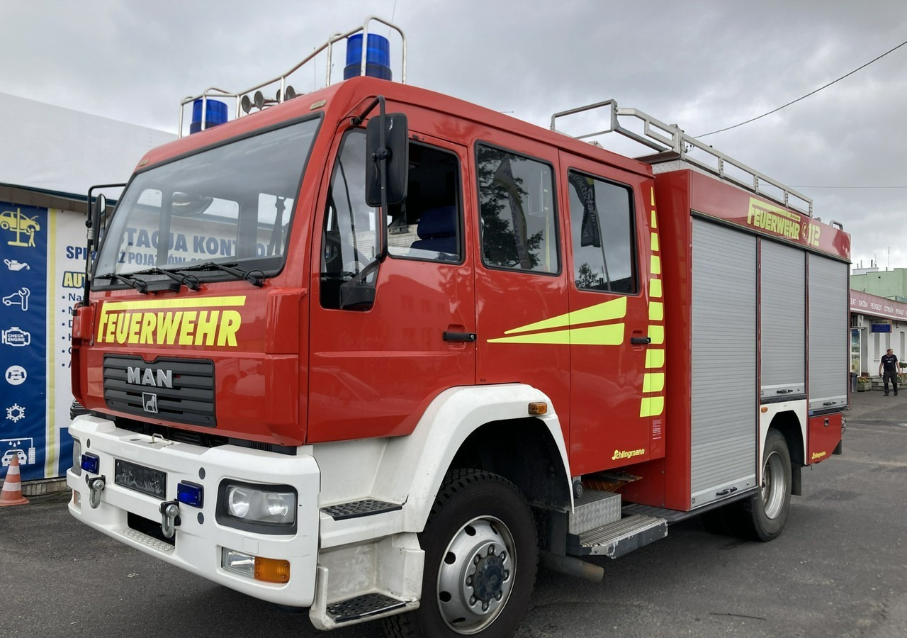 MAN Inny MAN MAN 15,250 Straż pożarna gaśnicza 9-osobowa 4X4 Wóz strażacki 2003 - Fire truck: picture 2 MAN Inny MAN MAN 15,250 Straż pożarna gaśnicza 9-osobowa 4X4 Wóz strażacki 2003 - Fire truck: picture 2