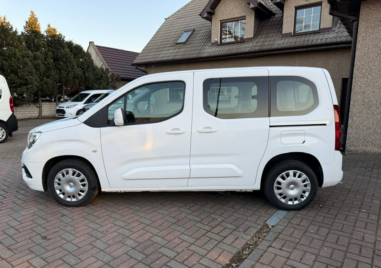 Car Opel Combo IV Combo Life Combo do przewozu Niepełnosprawnych inwalida rampa Model 2021: picture 7
