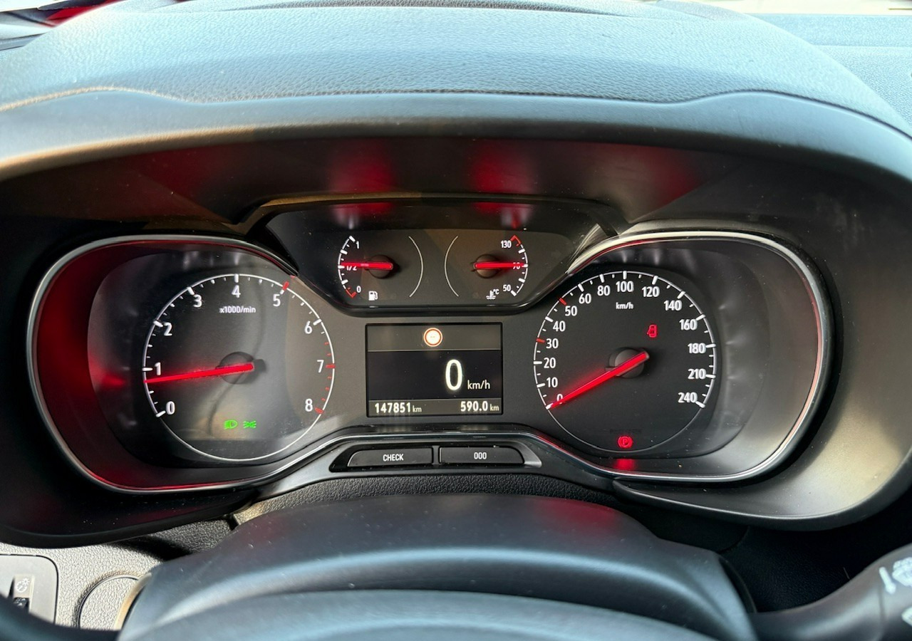 Car Opel Combo IV Combo Life Combo do przewozu Niepełnosprawnych inwalida rampa Model 2021: picture 15
