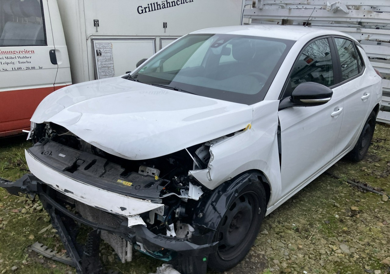 Opel Corsa F Opel Corsa F 1.5-102KM Klima Navi 2021 - Car: picture 4 Opel Corsa F Opel Corsa F 1.5-102KM Klima Navi 2021 - Car: picture 4
