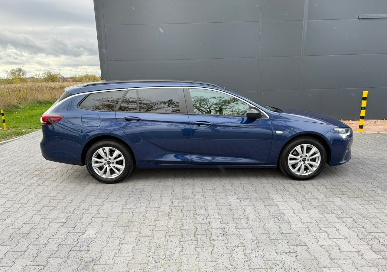 Opel Insignia II Country Tourer Sports Tourer 1.5CDTi 122KM Automat Navi Panorama Klima Model 2022 - Station wagon: picture 3 Opel Insignia II Country Tourer Sports Tourer 1.5CDTi 122KM Automat Navi Panorama Klima Model 2022 - Station wagon: picture 3