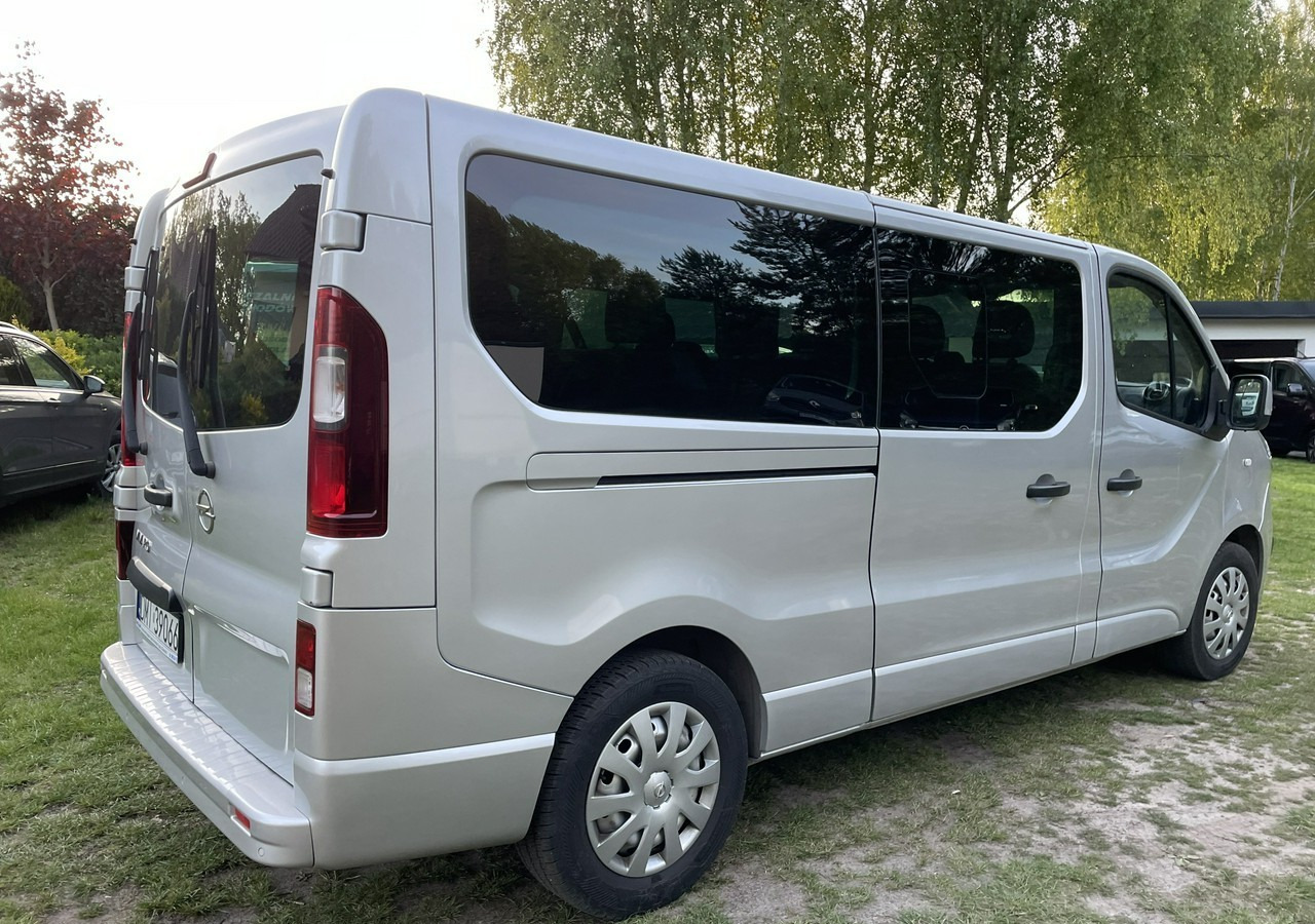 Opel Vivaro III Opel Vivaro 1.6-125KM Long 2x Klima Model 2019 - Car: picture 5 Opel Vivaro III Opel Vivaro 1.6-125KM Long 2x Klima Model 2019 - Car: picture 5