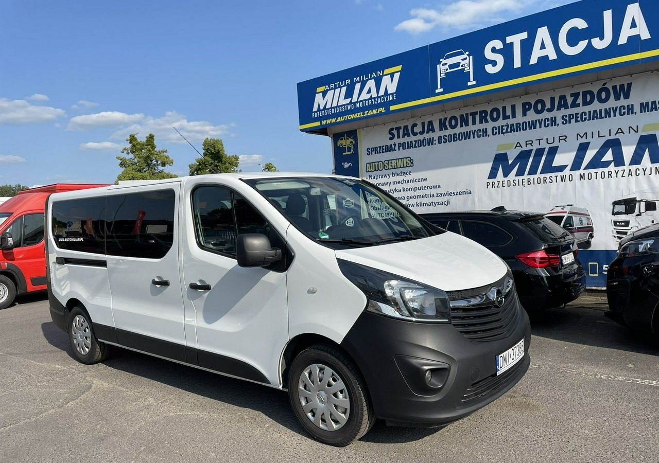 Opel Vivaro III Vivaro L2H1 LONG 1.6CDTI 121KM 2xKLIMA 9-osobowy 2019 Bezwypadkowy - Car: picture 1 Opel Vivaro III Vivaro L2H1 LONG 1.6CDTI 121KM 2xKLIMA 9-osobowy 2019 Bezwypadkowy - Car: picture 1