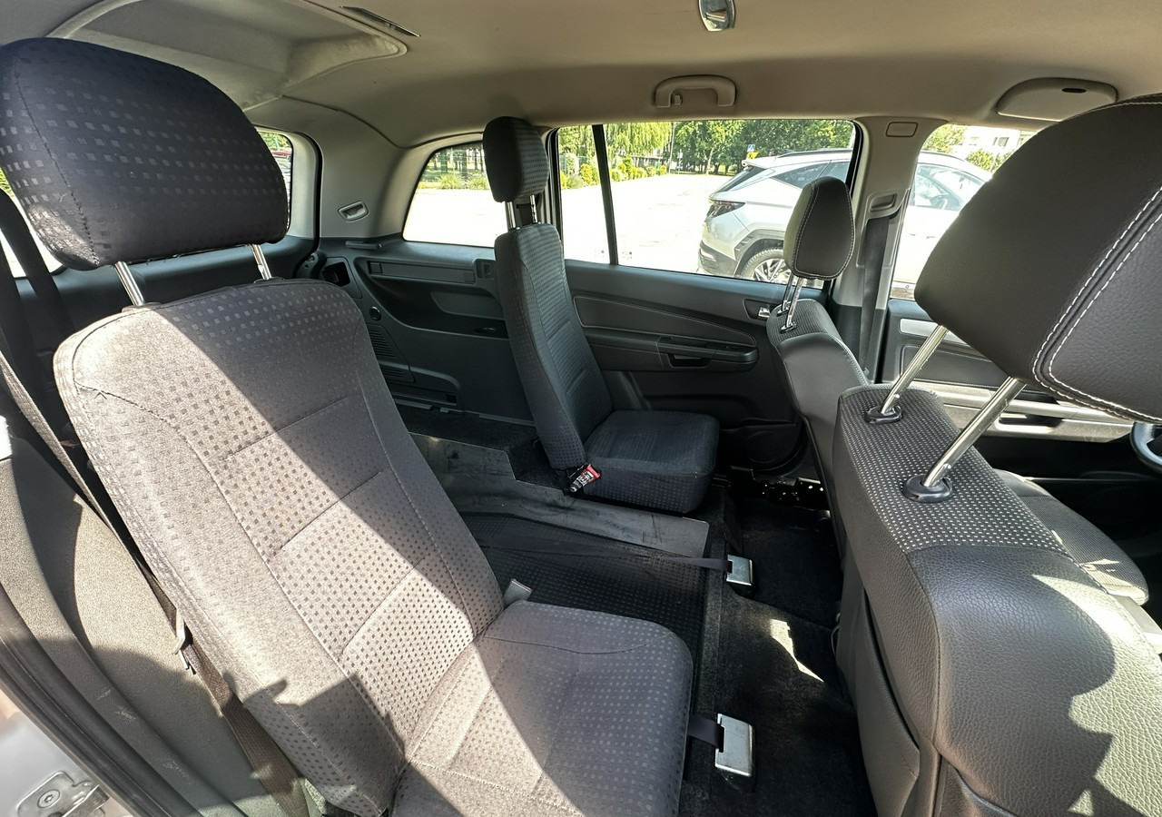 Car Opel Zafira B Opel Zafira do przewozu osób Niepełnosprawnych inwalida rampa: picture 16
