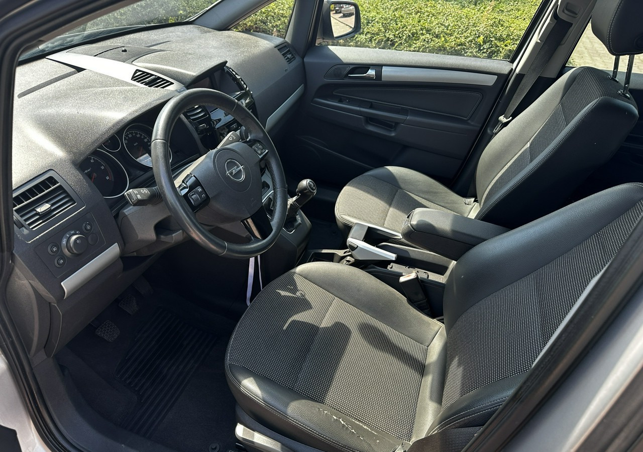 Car Opel Zafira B Opel Zafira do przewozu osób Niepełnosprawnych inwalida rampa: picture 10